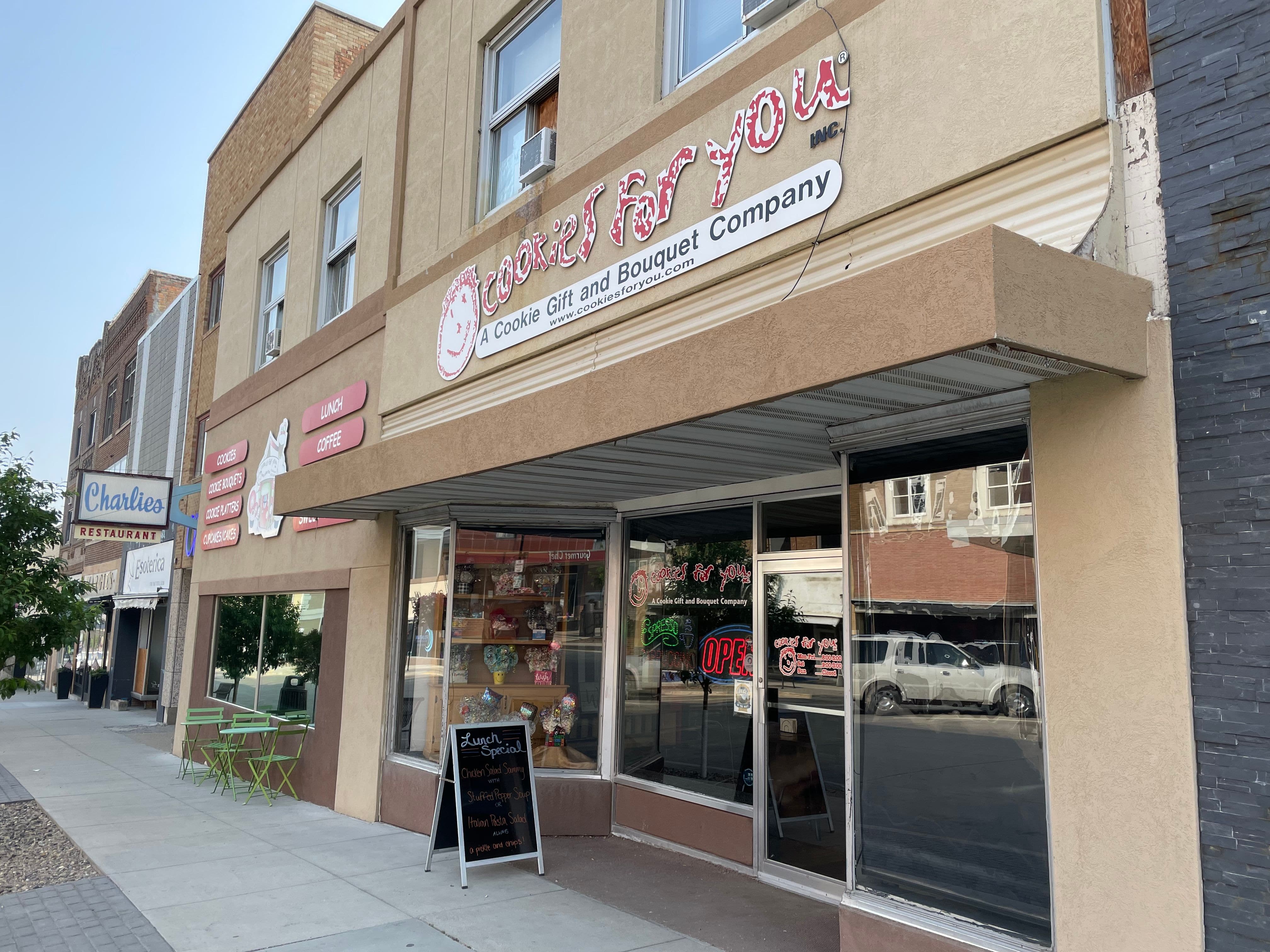 Cookies for You offers classic Midwestern treats. 