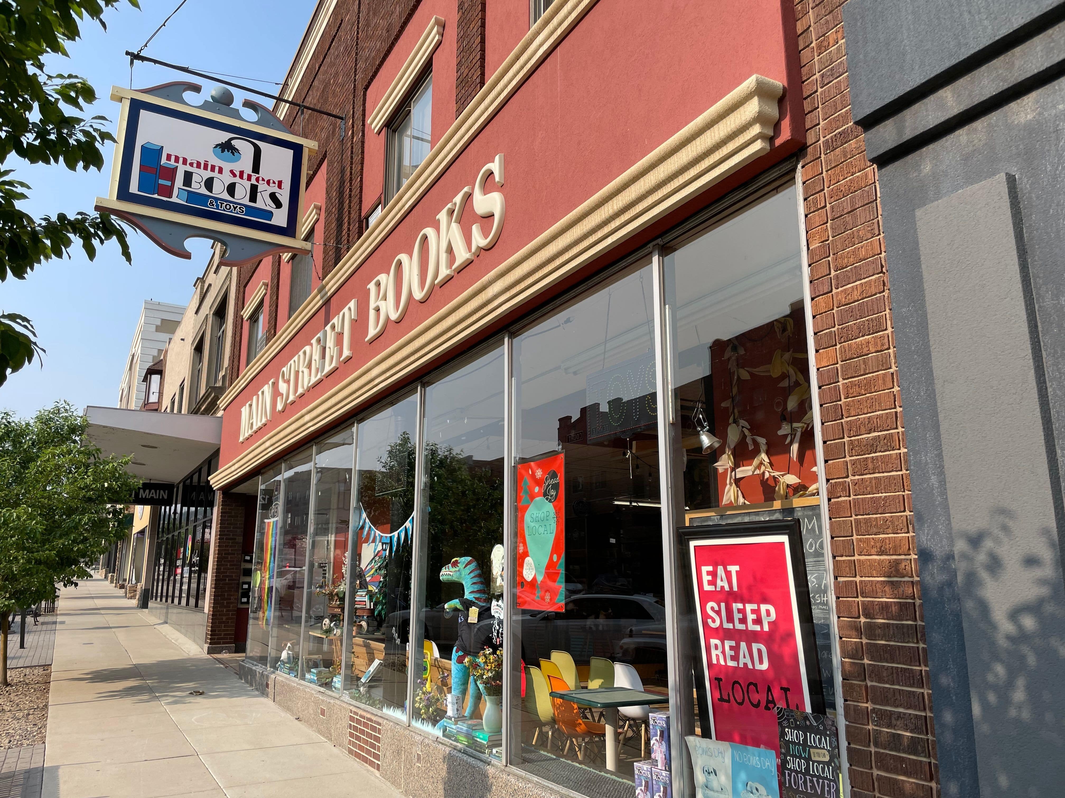 Main Street Books is a delightful independent bookstore in Downtown Minot. 